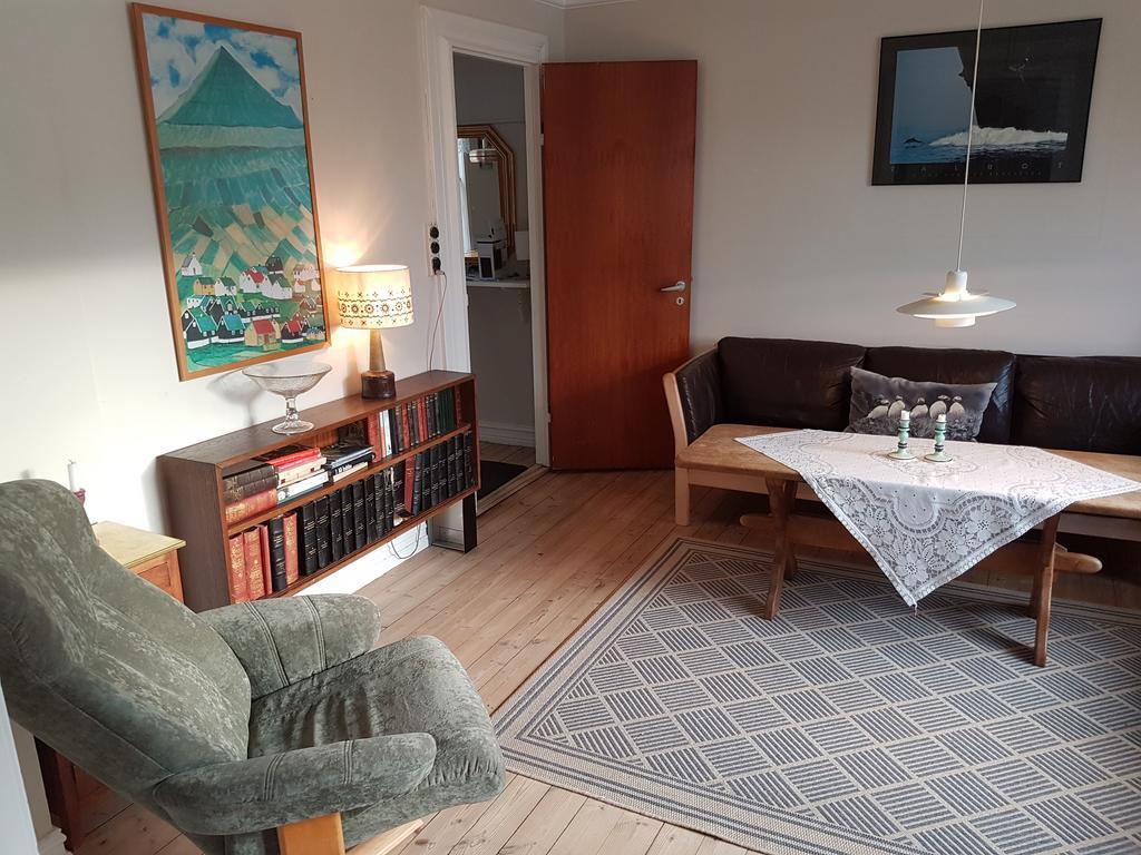 Budget Guesthouse Borgustova Vestmanna Екстер'єр фото