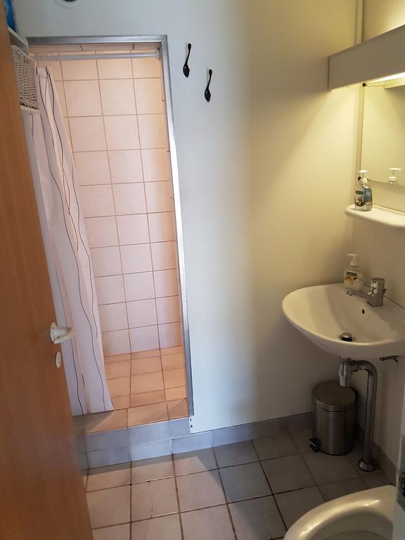 Budget Guesthouse Borgustova Vestmanna Екстер'єр фото